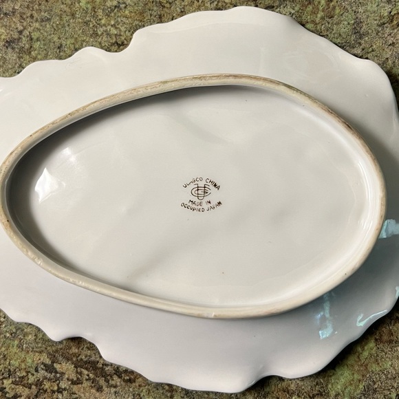 Vintage Japanese Leaf Dish - Picture 4 of 4